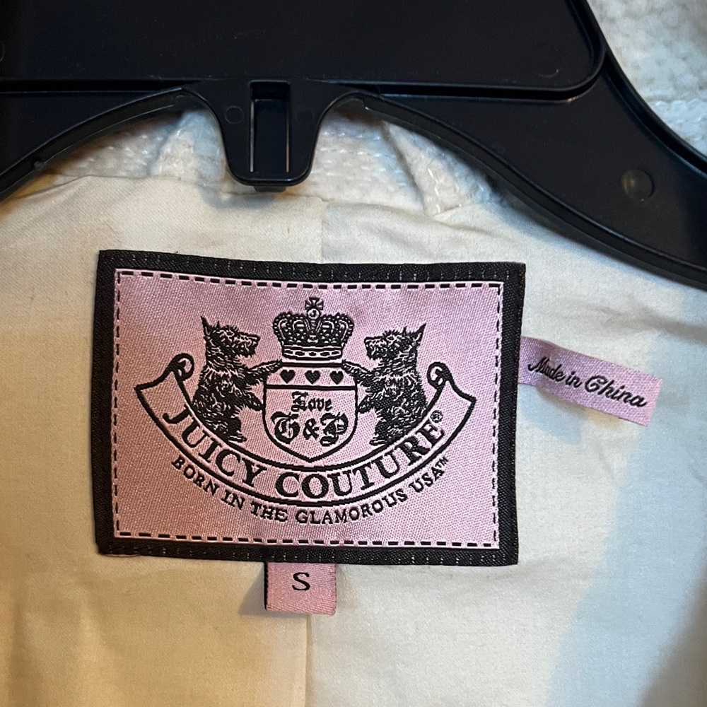 Y2K Juicy Couture Elegant Cream Pea Coat with Gold Accents - Picture 2 of 6